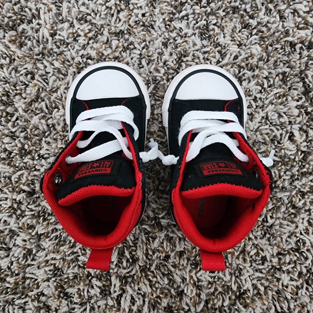 Baby Converse - Picture 2 of 7